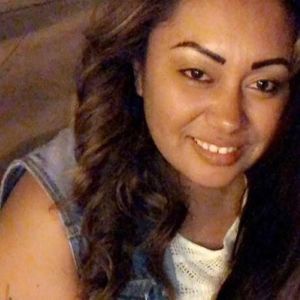 Meet your Posher, Connie